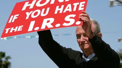 Manifestant anti-IRS, 2019